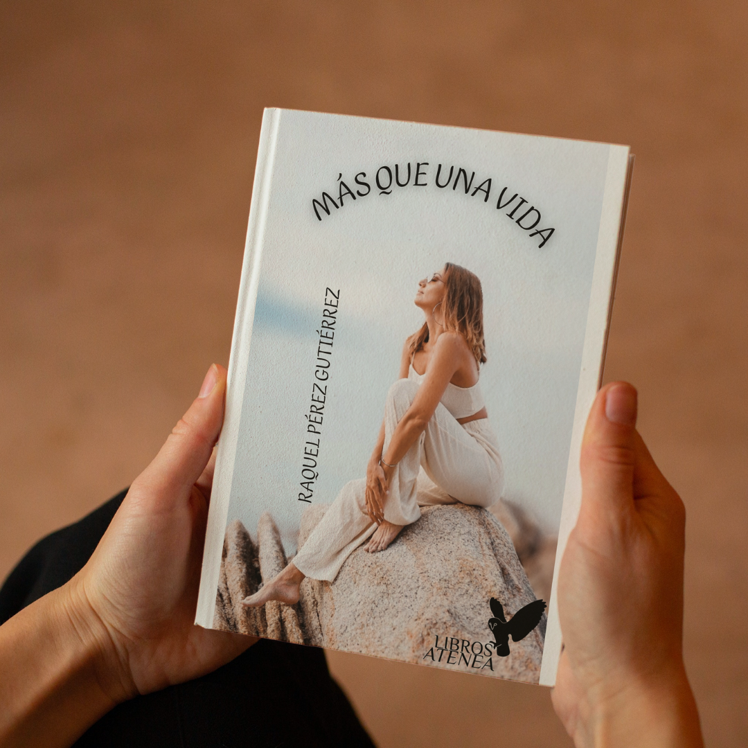 En esta novela, Raquel Pérez crea a María en su lucha por crear su nuevo destino; divorciada, sin dinero, sin trabajo, ni siquiera un hogar y con su hijo Alejandro. ¿Podrá María salir adelante? ¿Encontrará más obstáculos? Raquel nos regala una novela social, llena de emociones.