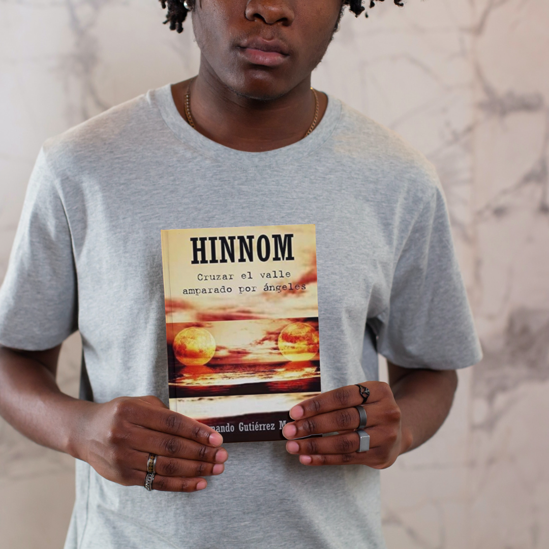 Oferta del libro HINNOM: Cruzar el valle amparado por Ángeles de Fernando Gutiérrez Marín Hospital Universitario Marqués de Valdecilla, Santander, marzo del año 2019. A través de esta historia de superación real, el protagonista se enfrenta a una experiencia cercana a la muerte, la cual, produce una tajante remodelación en su estilo de vida. Relata en primera persona y cronológicamente la pugna por salir del centro universitario: Vivo.